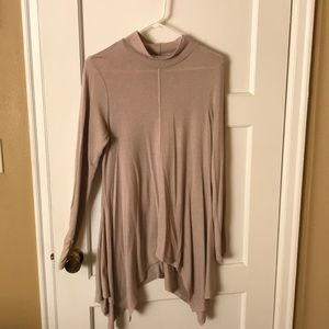Long-sleeve mock turtleneck sweater
